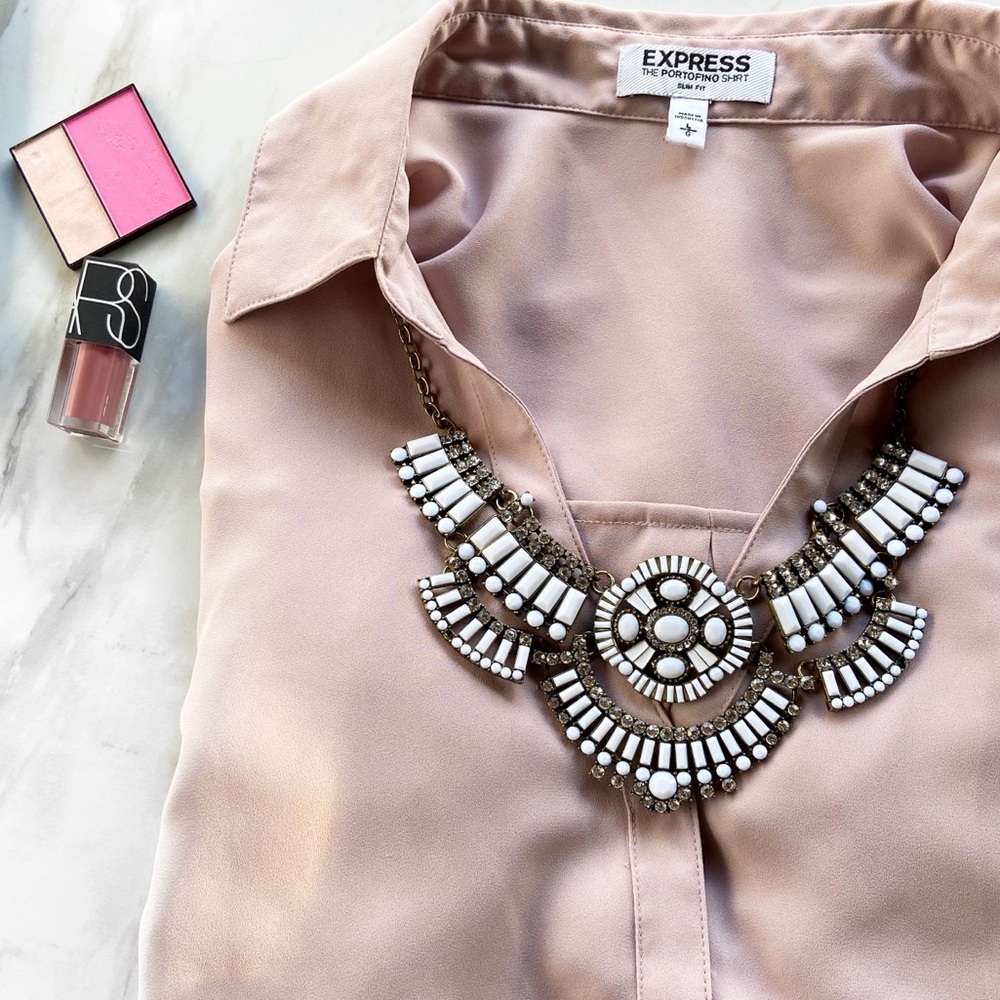 White Marble Statement Necklace Restocked! - image 5